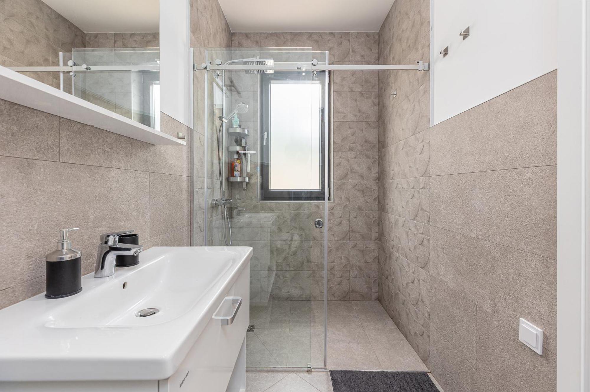 Modern Top Floor Sea View 3Br With Pools, Spa & Fitness Bečići Esterno foto